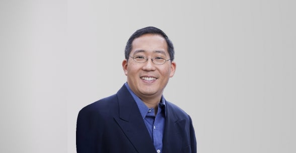 Thunderbird Professor Chris Yeh